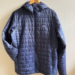 PATAGONIA Women's Navy Nano Puff  Hooded Jacket